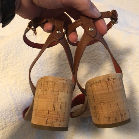 Coach size 8.5 orange & tan sandals - Picture 5 of 11